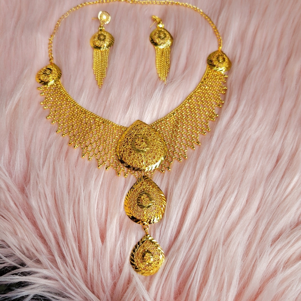 NWT 24K Dubai Gold P Necklace Set| New Middle Eastern Turkish-Arab AFRICAN Style